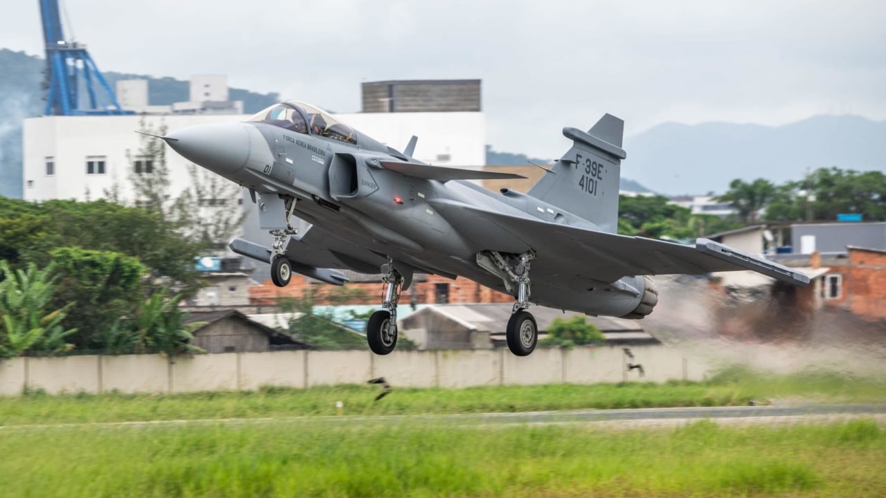 Brazil receives first of 36 fighter jets bought from Sweden