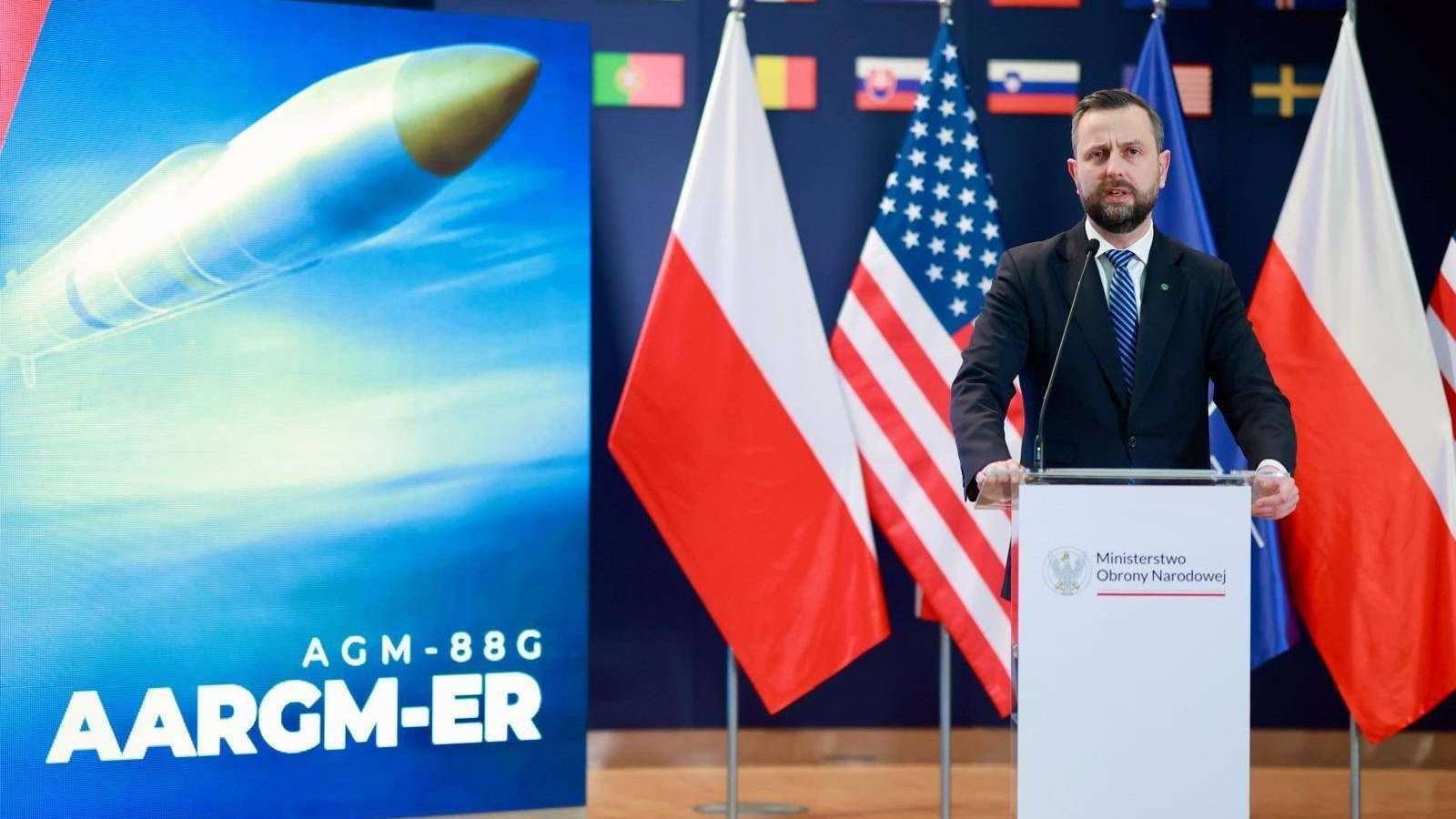 Poland Signs $745M Deal for Advanced AARGM-ER Missiles