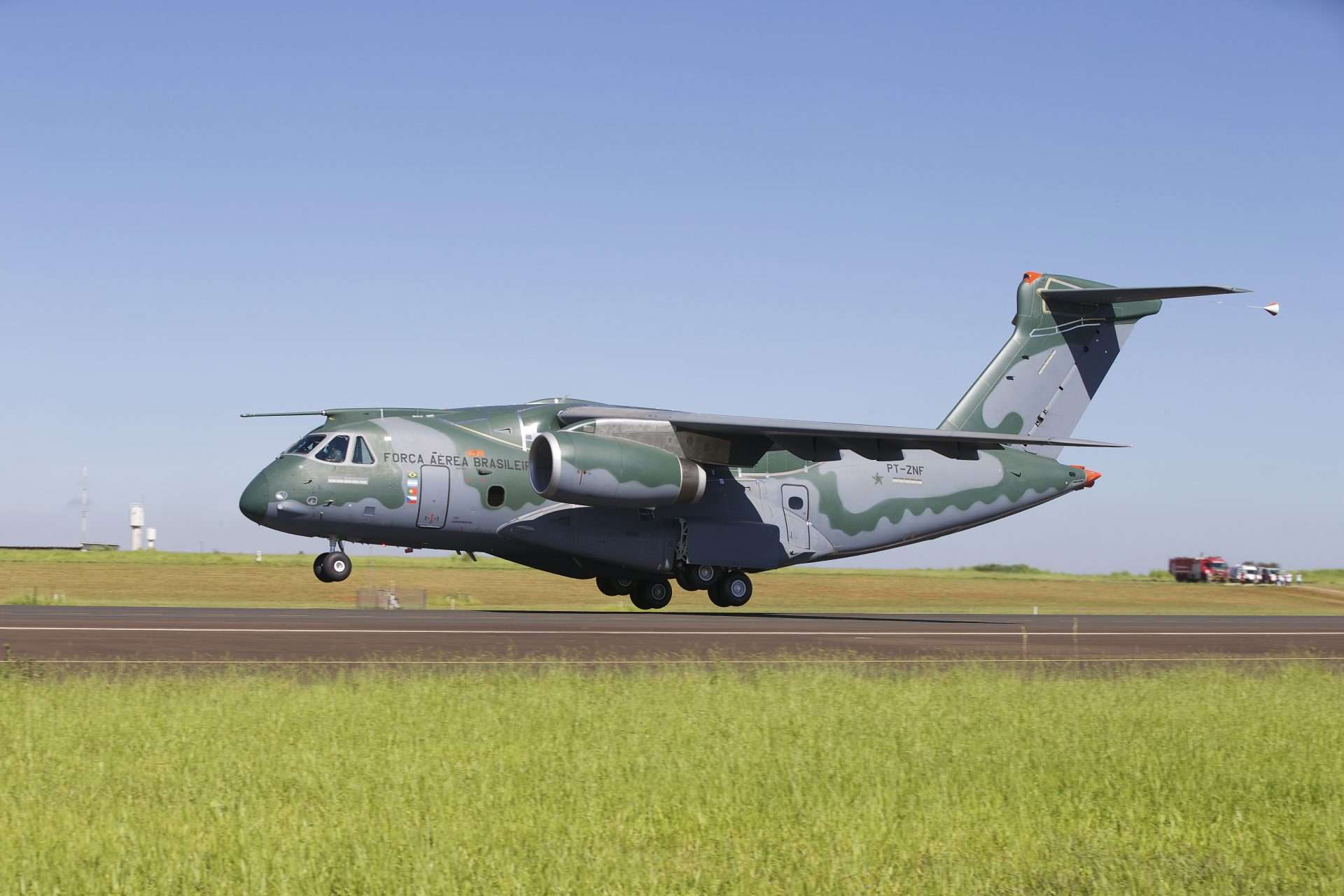 Embraer 35,7 milyar dolarla sipariş rekoru kırdı