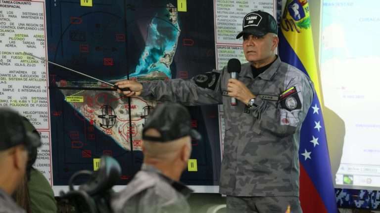 Venezuela ordusundan, Karayip Denizi’nde askeri tatbikat