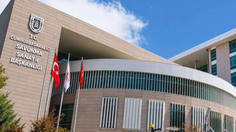 Savunma Sanayii Başkanlığı 13 sözleşmeli bilişim personeli alacak
