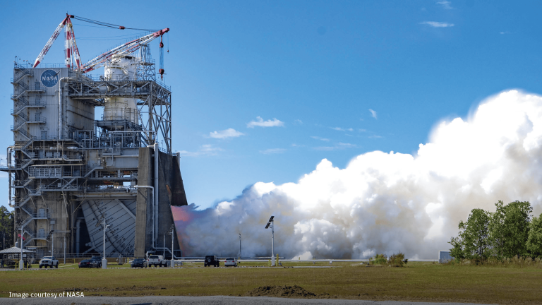Двигатель RS-25 успешно испытали для миссий NASA Artemis